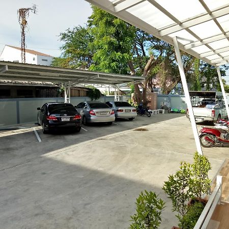 Dowrung Place Пхетбури Экстерьер фото